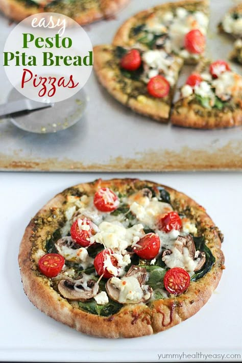 Easy Pesto Pita Bread Pizzas - use pita bread as the crusts and are spread with pesto and topped with fresh veggies. Pita Bread Pizza, Pan Pita, Pita Bread, Pizza Bread, Fresh Veggies, Pizza Recipes, Healthy Lunch, Lunch Recipes, Pita