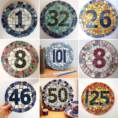 Mosaic House Numbers Ideas, Mosaic House Numbers Diy, House Number Mosaic, Mosaic Art Ideas, Mosaic House Numbers, Number Mosaic, Mosaic Numbers, Mosaic Stepping Stone, Mosaic Bathroom Tile