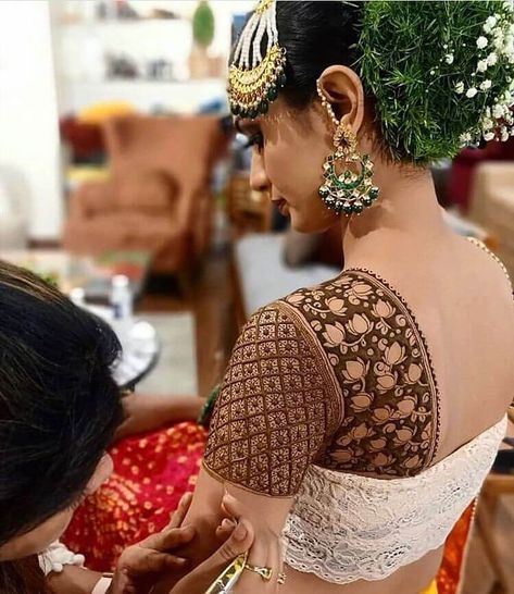 Bride Mehendi, Wedding Henna Designs, Rajasthani Mehndi Designs, Leg Mehndi, Legs Mehndi Design, Rose Mehndi Designs, Bridal Henna Designs, Mehndi Design Pictures, Stylish Mehndi