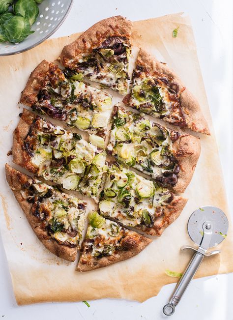 Brussels sprouts pizza Pizza Lasagna, Cookie And Kate, Wheat Pizza Dough, Wheat Pizza, Pizza Roll, Whole Wheat Pizza, Quick Vegetarian Meals, Design Blogs, Pizza Recipes Dough