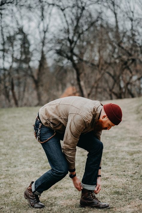 Red Wing Iron Ranger 8085 boots Canvas waxed jacket Brave Star 🌟 Cone Mills 13.5oz Heartland Selvage Red Wing Iron Ranger Outfit, Iron Ranger Boots Outfit, Iron Ranger Outfit, Red Wing Iron Ranger 8085, Red Wing 8085, Iron Ranger 8085, Iron Ranger Boots, Casual Gym Outfit, Ranger Boots