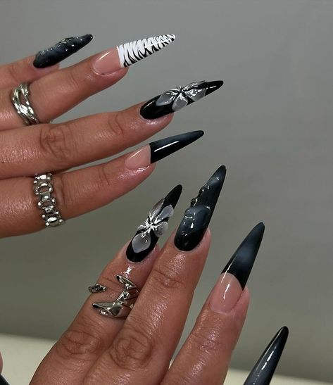 All posts • Instagram Earthy Acrylic Nails, Black Lace Nails, Stiletto Nails Black, Simple Stiletto Nails, Black And Purple Nails, Lace Nail Design, Beige Nails Design, Acrylic Nails Stiletto, Gel X Nails