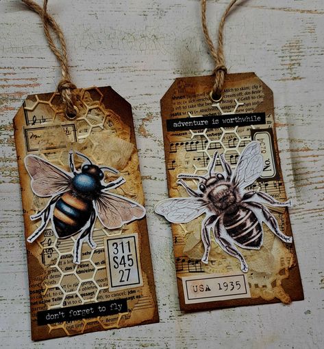 Mixed media bee themed tags Bee Scrapbook Ideas, Bee Junk Journal, Bee Scrapbook, Smash Book Inspiration, Bee Journal, Vintage Tickets, Bee Tags, Tim Holtz Tags, Journal Nature