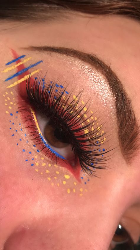 Primary Colors ❤️💙💛 Primary Color Makeup Look, Primary Color Eye Makeup, Primary Color Eyeshadow, Primary Color Makeup, Fun Eyeshadow Looks Colorful, Primary Colors Aesthetic, Eyeshadow Aesthetic, Festival Make Up, Funky Makeup