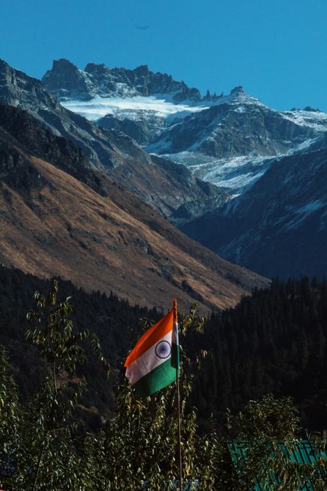 Indian Himalayas, Tibetan Plateau, Flag Images, Indian Flag Images, Himalayas Mountain, Indian Subcontinent, Bio Data, Army Pics, India Flag