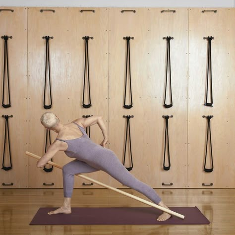 Yoga With Dowel, Yoga Sticks For Posture, Stick Yoga Poses, Yoga With Stick, Stick Yoga, Iyengar Yoga Poses, Yoga With Props, Side Angle Pose, Wall Yoga