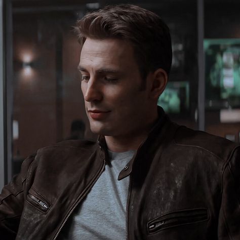 Bucky Barnes Fanfiction, Steve Rogers Icon, Steve Rogers Aesthetic, Marvel Tony Stark, Eddie Brock Venom, Steven Rogers, Captain America 2, Captain Rogers, Steven Grant Rogers