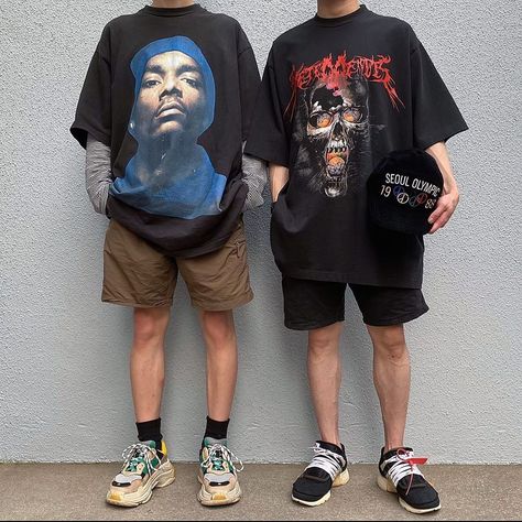 Band T Shirt Outfit, Oversized Tshirt Outfit Men, Oversize Tshirt Outfits, Streetwear Art, Shirt Outfit Men, Good Photo, My Clothing Style, T Shirt Outfit, Shirt Design Inspiration