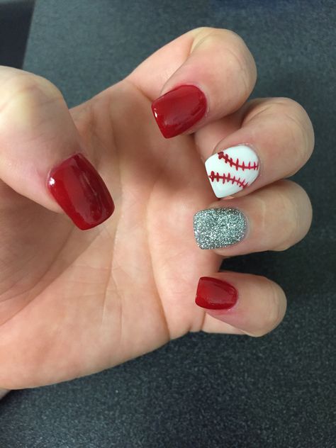 Softball And Baseball Nails, Baseball Nails With Number, Atlanta Braves Nails Designs, Baseball Gel Nails, Baseball Gel Nails Ideas, Baseball Acrylic Nails, Baseball Toe Nail Designs, Baseball Nails Acrylic, Baseball Mom Nails