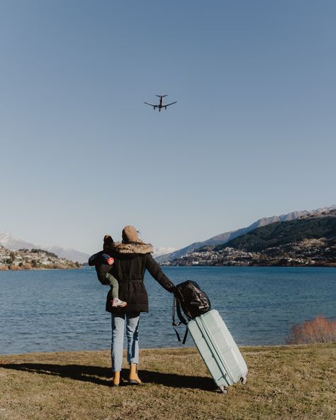 Traveling with a baby just got easier with this diaper backpack! With a luggage sleeve, you can easily attach it to a rolling suitcase for hands-free convenience. The spacious interior and multiple pockets keep all your baby's essentials organized on-the-go. Get yours now and enjoy hassle-free travels with your little one! #DiaperBackpack #TravelWithBaby #BabyEssentials #HandsFreeTravel Ipad Storage, Bedtime Outfit, Nappy Backpack, Modern Cloth Nappies, Baby Bedtime, Stroller Straps, Baby Swimwear, Luggage Strap, Nappy Bag