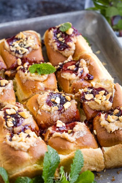 Imagine biting into a soft, fluffy Hawaiian roll topped with a dollop of a cream cheese and peanut butter mixture and a swirl of sweet grape jelly. The contrast of flavors and textures is pure bliss, with the added crunch of salted peanuts taking it to the next level. Cream Cheese Peanut Butter, Cheese Danish Recipe, Hawaiian Roll, Salted Peanuts, Sandwich Sides, Hawaiian Sweet Rolls, Baking Equipment, Cheese Danish, Dinner Rolls Recipe