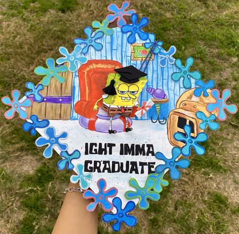 Jaelynn on Twitter: "I had a couple people look at me crazy when I told them I was putting Spongebob on my grad cap. Just know this is probably my favorite art piece I’ve ever done 😭😂… https://t.co/76bEP7WfY1" Spongebob Graduation Cap Ideas, Spongebob Ight Imma Head Out Graduation, Squidward Graduation Cap, Grad Cap Ideas Spongebob, Spongebob Graduation Cap, Meme Grad Cap Ideas, Graduation Cap Designs College, Disney Graduation Cap, Funny Graduation Caps