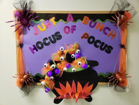 1st Grade Halloween Bulletin Board, Spider Bulletin Boards, Halloween Office Bulletin Board Ideas, Halloween Decorations Bulletin Boards, Cauldron Bulletin Boards, October Bulliten Board, Halloween Bulliten Boards, Halloween Bulletin Boards For Elementary, Halloween Bulletin Boards For Preschool