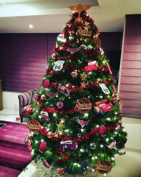 Cars Christmas Tree Disney, Cars Theme Christmas Tree, Lightning Mcqueen Christmas Tree, Disney Cars Christmas Tree, Car Themed Christmas Tree, Cars Christmas Tree, Christmas Tree Ideas Themed, Disney Cars Theme, Cars Pixar