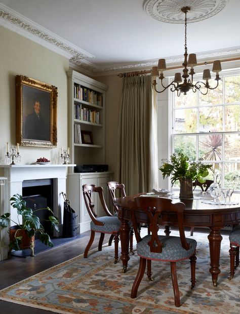 An early Victorian townhouse in north London has a sympathetic overhaul by Cave Interiors | House & Garden London Townhouse Interior, Dining Room Victorian, Townhouse Interior, Victorian Townhouse, Victorian Fireplace, Italian Floor Lamp, London Townhouse, Fireplace Built Ins, House Restoration