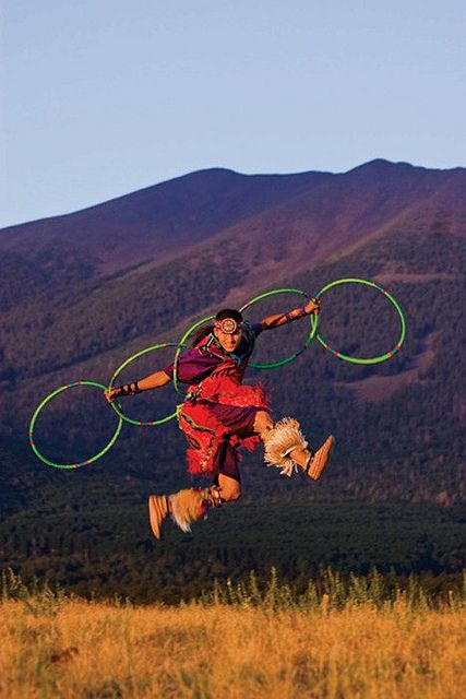 hoop dance by Dreaming in the deep south, via Flickr Hoop Dancing, Dance Posters, Native American Prayers, Native American Dance, American Dance, Native American Music, Hoop Dance, Native American Pictures, Native American Photos