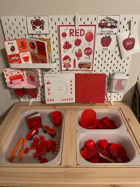 Red color learning activity for toddlers using a Flisat table with sensory bins Trofast Ikea, Flisat Table, Color Learning, Toddler Sensory Bins, Ikea Flisat, Preschool Room, Easter Hair Bows, Activity For Toddlers, Homeschool Preschool Activities