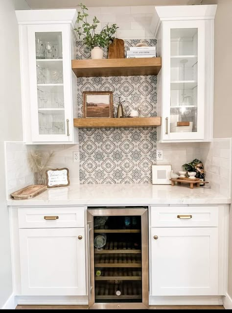 Kitchen Counter Bar Ideas Wine Racks, Built In Snack Bar Ideas, Small Wet Bar Ideas In Living Room, Rv Coffee Bar, Spanish Backsplash, Kitchen Beverage Station, Coffee Wet Bar, Beverage Station Kitchen, Built In Bars