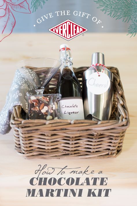 Put the cheer in cheers this holiday season by giving someone a chocolate martini kit. With cacao nibs, a vanilla bean, water, brown sugar and Everclear, the liqueur is very easy to make. Click through to see how to make this DIY gift and to get the chocolate liqueur recipe. Martini Basket Ideas, Espresso Martini Gift Basket Ideas, Martini Gift Basket Ideas, Martini Gift Basket, Drink Gift Basket, Diy Christmas Hampers, Drink Basket, Elephant Basket, Fundraiser Baskets