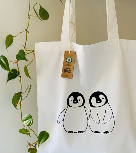 Unique Tote Bag Design, Cute Tote Bag Ideas, Design For Tote Bag, Bag Print Design, Toot Bags, Canvas Bag Art, Cool Tote Bag Design, Cute Tote Bag Design, Tote Bag Design Ideas