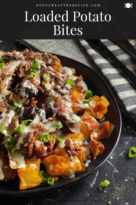 Brisket And Potatoes, Brisket Potatoes, Loaded Potato Bites, Loaded Potato Skins, Potatoe Skins Recipe, Brisket Tacos, Potato Gravy, Leftover Beef, Mini Potatoes