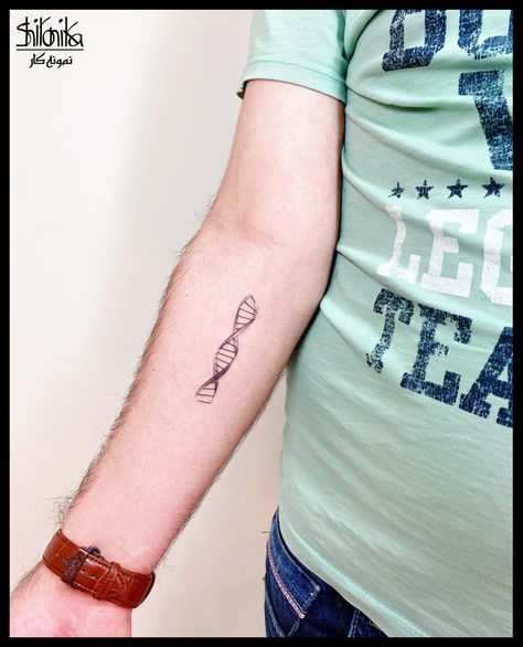 Dainty Dna Tattoo, Biology Tattoo, Tattoo Homme, Sister Tat, Science Tattoos, Dna Tattoo, Tattoos Ideas, Red Dragon, Tattoo Sketches