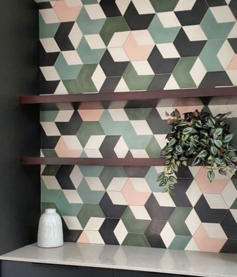 Cool Tile Backsplash, Kitchen Backsplash Art Deco, Mcm Kitchen Backsplash Tile, Geometric Kitchen Tiles, Bold Kitchen Backsplash Ideas, Fun Tile Backsplash, Boho Tile Backsplash, Fun Backsplash Ideas, Statement Backsplash Kitchen