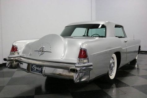 1957 Lincoln Continental for sale #2301001 - Hemmings Motor News Lincoln Car, Lincoln Motor Company, Lincoln Motor, Lincoln Cars, Vintage Auto, American Classic Cars, Drag Racer, Bespoke Interiors, Hood Ornaments