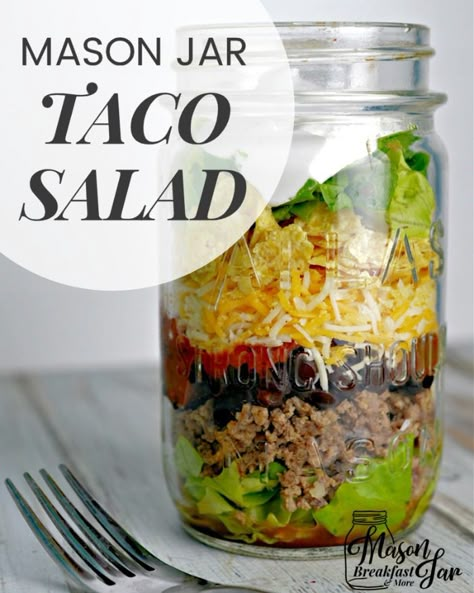 Mason Jar Burrito Bowl, Simple Mason Jar Salad Recipes, Glass Jar Meals, Taco Salad In A Jar Recipes, Grinder Salad Sub In Mason Jar, Spinach Salad In A Jar, Mason Jar Cobb Salad, Easy Mason Jar Salads, Grinder Salad Mason Jar