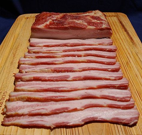 How to Make Bacon from Scratch | Cool Material Home Made Bacon, Smoked Bacon Recipes, Curing Bacon, Making Bacon, Cured Meat Recipes, Curing Meat, Meat Curing, Homemade Bacon, Make Bacon