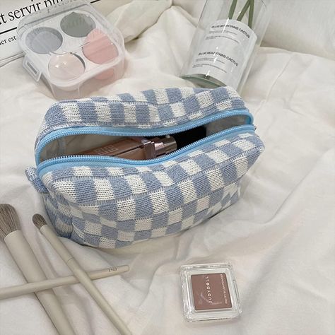 Stationery School Supplies, Y2k Purse, Cute Makeup Bags, Cute Pencil Case, Cute Pencil, Handbags For School, Korean Stationery, Y2k Accessories, Makeup Brush Storage