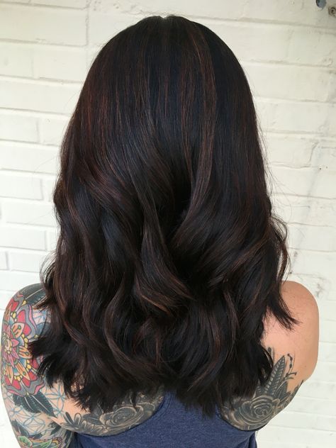 ✨S U B T L E✨black balayage @hairwaytokale Hair Colour At The Ends For Black Hair, Chocolate Bayalage On Black Hair, Off Black Balayage, Dark Chocolate Balayage, Black Hair Brown Highlights, Black Balayage, Short Punk Hair, Dark Brunette Hair, Black Hair Balayage