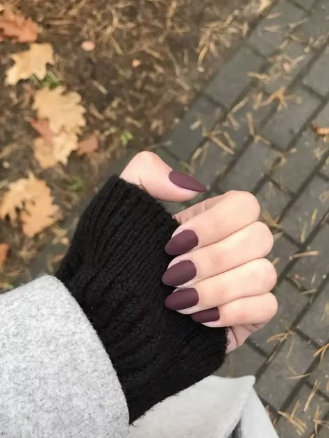 Dark and Elegant: 23 Fall Nails Ideas Cute Matte Black Nails, Simple Acrylic Nails Dark Colors, Gel Nails Matte Black, Matte Eggplant Nails, Dark Fall Wedding Nails, Matte Black Nail Ideas Short, Dark Matte Purple Nails, Matte October Nails, Dark Plum Nails Matte