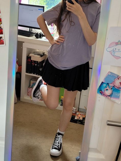 Outfit inspo | summer outfit | platform converse | converse move | sporty casual outfit | slazenger skirt | pleated skirt | girls | women's | Converse Move Platform Outfit, Skirt And Converse Outfit, Converse Move Platform, Converse Move, Sporty Casual Outfits, Platform Outfit, Girls Converse, Platform Converse, Outfit Inspo Summer