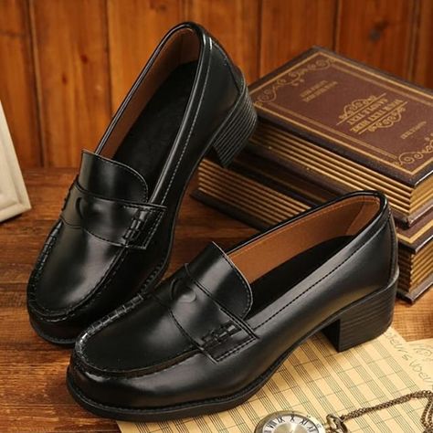 Leather Cosplay, Uniform Shoes, Foldable Ballet Flats, Flat Shoes Men, School Uniform Shoes, Harajuku Girls, Japanese School, Cosplay Shoes, Womens Ballet Flats