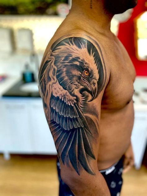 Eagle Tattoo Arm, Eagle Shoulder Tattoo, Angel Warrior Tattoo, Eagle Head Tattoo, Bald Eagle Tattoos, Bio Organic Tattoo, Shoulder Sleeve Tattoos, Tattoo Unique, Nature Tattoo Sleeve