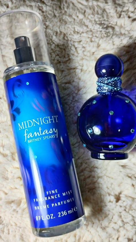 Rose Perfume Aesthetic, Midnight Rose Perfume, Parfum Aesthetic, Midnight Perfume, Fantasy Perfume, Midnight Fantasy, Perfume Aesthetic, Perfume Notes, Midnight Rose