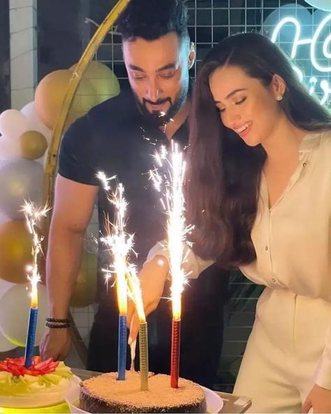 Sana Javed, Bussines Women Lifestyle, Simple Birthday Decorations, Happiest Birthday, Music And Dance, Happy Birthday Girls, Artists And Models, Beach Pictures Poses, Party Wear Indian Dresses