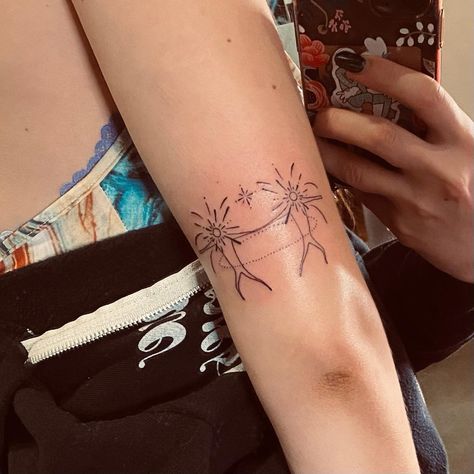 Tattoo above the elbow of shooting star creatures from howl’s moving castle Star Dust Tattoo Design, Stars Wrapped Around Arm Tattoo, Paper Star Tattoo, Exploding Star Tattoo, Star Seed Tattoo, Dancing Stars Tattoo, Star People Tattoo, Howls Moving Castle Shooting Star, Star Children Tattoo