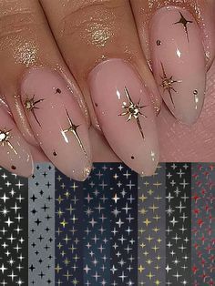 Golden Star Nails, Star Christmas Nails, North Star Nails, Metallic Star Nails, French Tip Nails With Stars, French Nails With Stars, Glitter Star Nails, Starburst Nails, Gold Star Nails