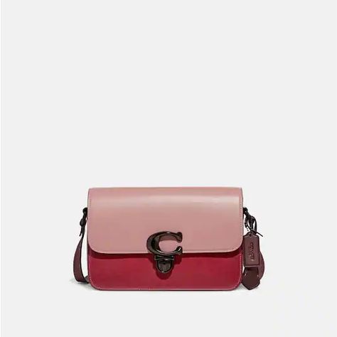 Discover great products at the best prices at Dealmoon. Studio Shoulder Bag In Colorblock. Price:$225.00 at COACH Outlet Coach Studio Shoulder Bag, Coach Rogue, Coach Loafers, Card Pouch, Coach Outlet, Metallic Bag, Market Tote, Women's Handbags, Tracksuit Women