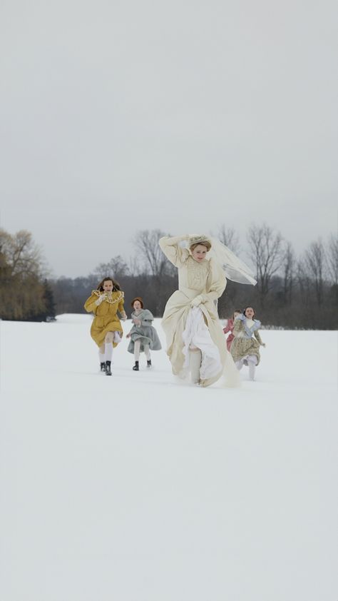 Anne With An E Winter Aesthetic, Anne With An E Winter, Anne With An E Christmas, Anne With An E Wallpaper, E Wallpaper, Winter Wall Art, Anne With An E, Green Gables, Winter Aesthetic