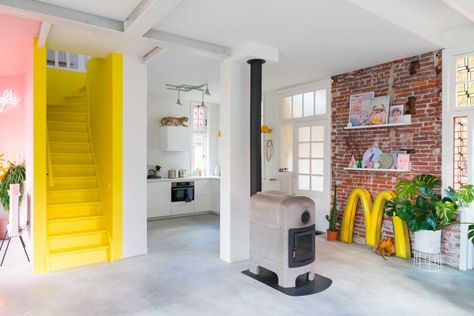 Block Stairs, Yellow Stairs, Cute Living Room, Yellow Interior, Small Windows, Home Scents, Dutch Design, Color Of The Year, House Colors