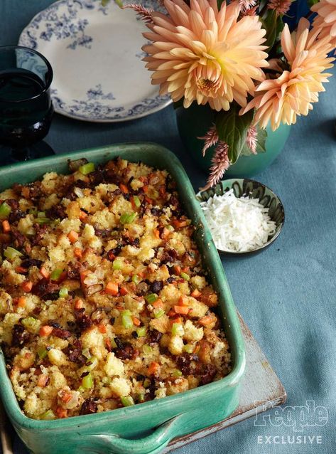 Aarón Sánchez's Chorizo and Cornbread Stuffing Recipe Chorizo Cornbread, Chorizo Stuffing, Aaron Sanchez, Mexican Cornbread Recipe, Mushroom Stuffing, Cornbread Stuffing Recipes, Celebrity Chef Recipes, Dressing Recipes Thanksgiving, Cornbread Stuffing