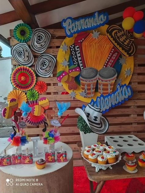 Colombian Birthday Party, Colombian Theme Party Decorations, Colombian Party Theme, Colombian Souvenirs, Colombian Culture, Outdoor Party Decorations, Cali Colombia, Hispanic Heritage Month, 60th Birthday Party