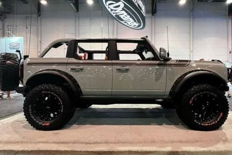 Bronco Sasquatch, Ford Bronco Concept, Ford Bronco Badlands, Bronco Concept, Bronco Badlands, Bronco Car, Bronco Truck, Auto Camping, New Bronco