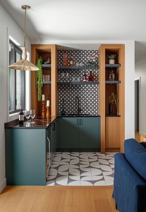 40 Wet Bar Ideas That Are Perfect for Entertaining