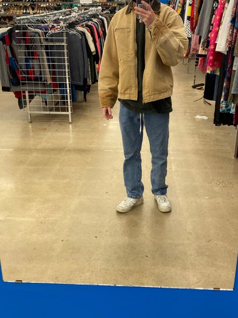 Beige Carhartt Jacket Outfit, Carhartt Carpenter Pants Outfit Men, Beige Jacket Outfit Men, Carhartt Double Knee Pants Outfit, Carhartt Vest Outfit Men, Granola Boyfriend, Levis Jacket Outfit, Carhartt Jacket Outfit Men, Knee Pants Outfit