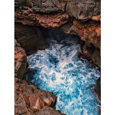 https://flic.kr/p/pDxqvK | exploring caves in Muhana Bay, amazing experience Brown Landscape, Blue Landscape, Travel Channel, Blue And Brown, Grand Tour, Travel Memories, Historical Sites, Mother Earth, Nature Beauty