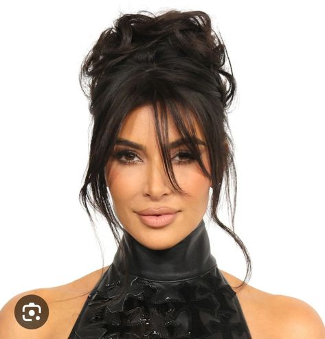 Messy Bun Kim Kardashian, Kim K Messy Updo, Bangs With Updo Messy Buns, Kim Kardashian Messy Bun, Kim K Hair Up, Kim K Messy Bun, Kim K Updo Hairstyles, Kim K Bangs, Kim Kardashian Updo Hairstyles